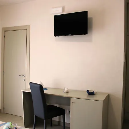 Alojamento de Acomodação e Pequeno-almoço La Bella Dimora 4*